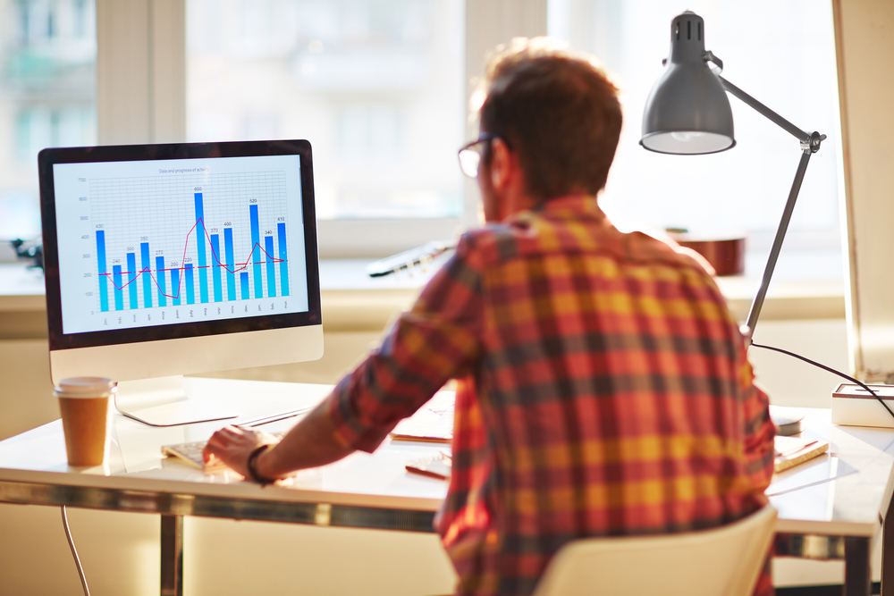 Work from Home Tip: Choose the Right Monitor